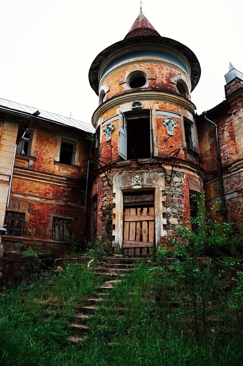 башня восьмигранная